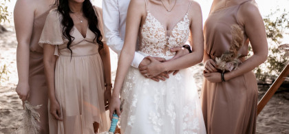 Main image for gallery Boho Strand Hochzeit 🤍