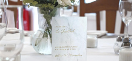 Main image for gallery Tischschild "Gästebuch" mit Marmoreffekt