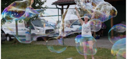 Main image for gallery Riesenseifenblasen