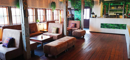 Main image for gallery Jungle Lounge