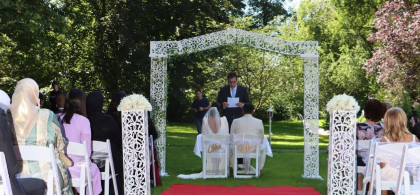 Main image for gallery Trauung im Park