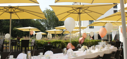 Main image for gallery Terrasse & Park