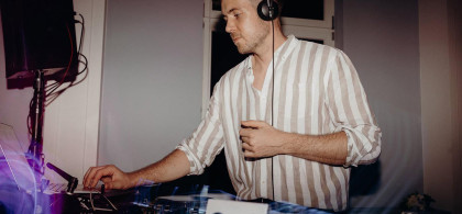 Main image for gallery Party