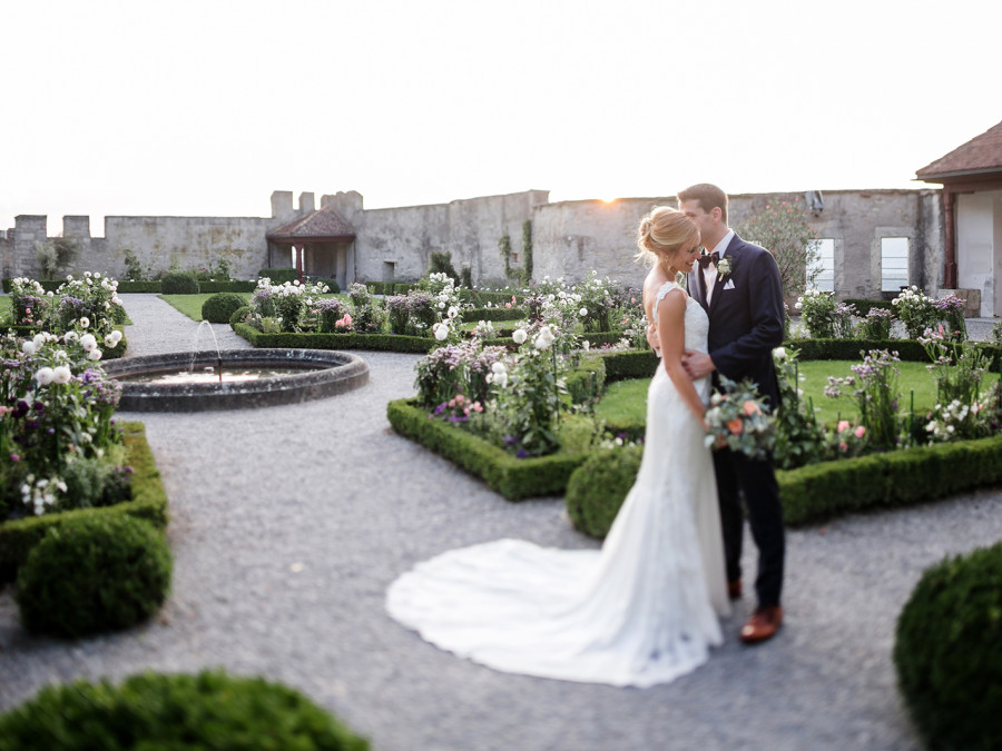 Main image for gallery Monjoa & Lorenzo