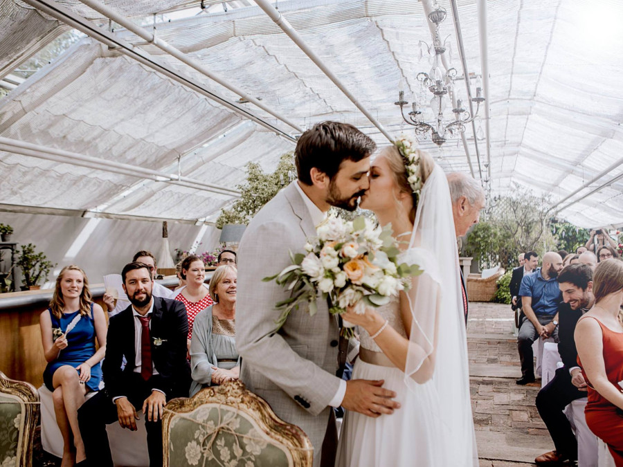 Main image for gallery Die wunderschöne Garten-Hochzeit