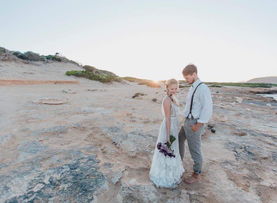 Main image for gallery Atemberaubende Hochzeit am Strand
