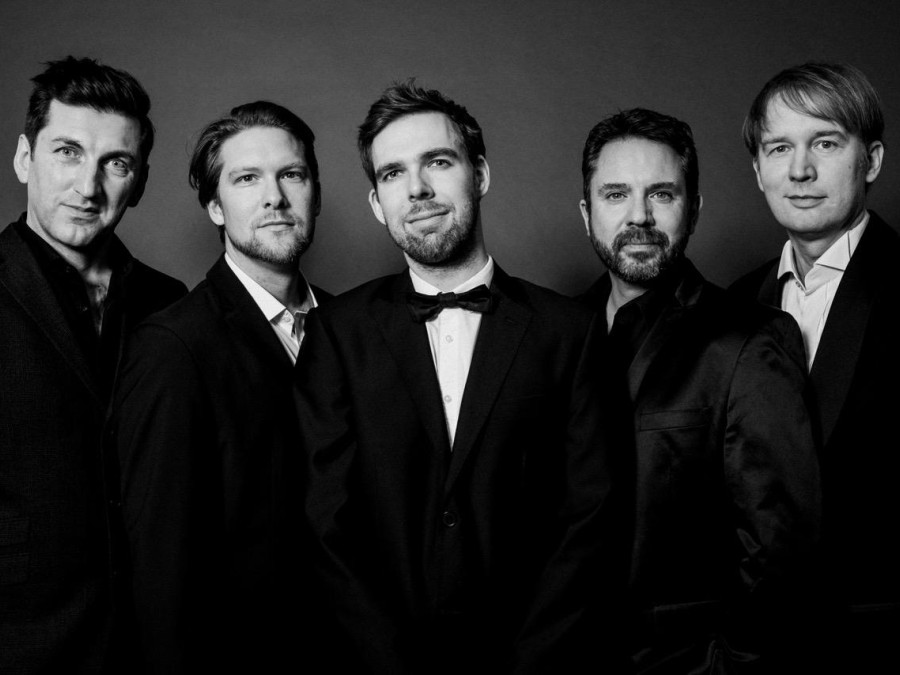 Main image for gallery Coverband
