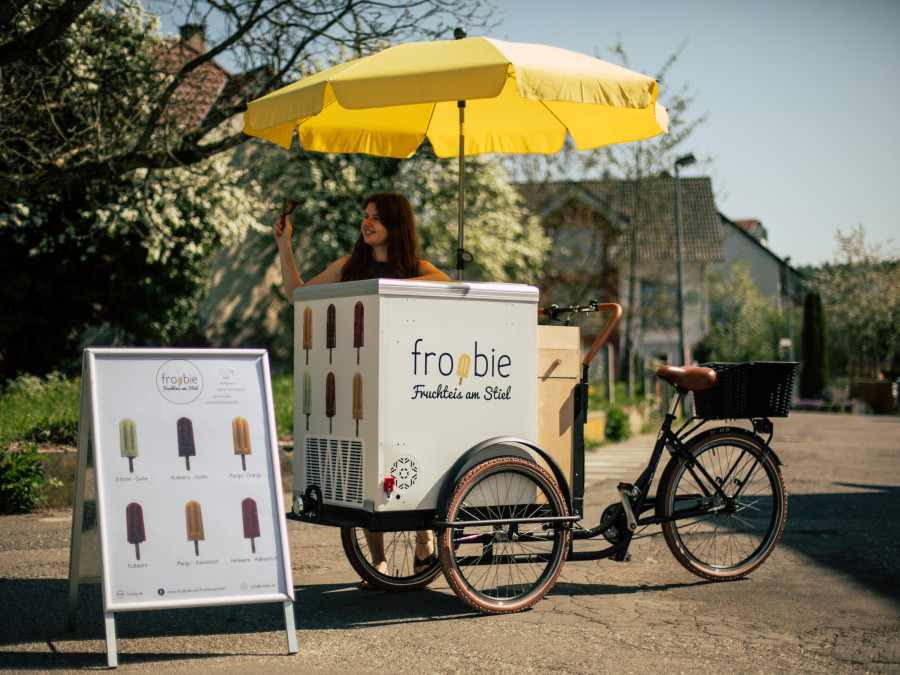 Main image for gallery Das ist froobie - Fruchteis am Stiel