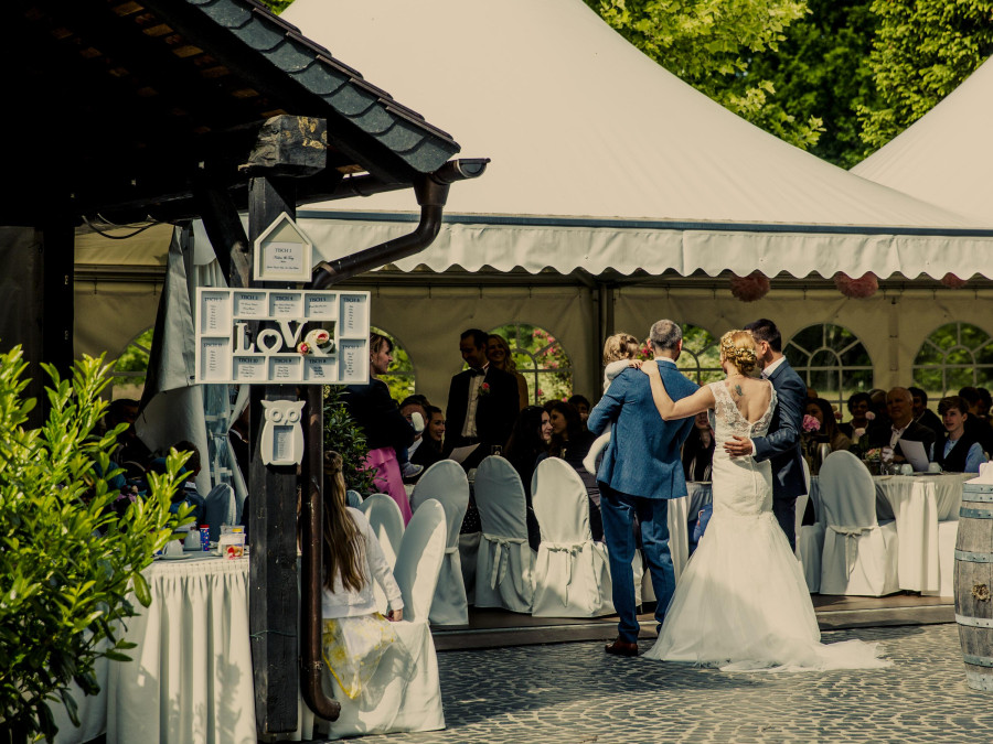 Main image for gallery Hochzeit von Tony & Nadine Ebel in Brandenburg