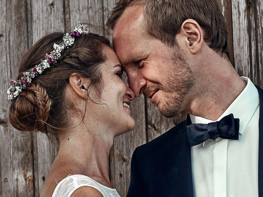 Main image for gallery Boho Hochzeit auf dem wunderschönen Landgut Kemmler