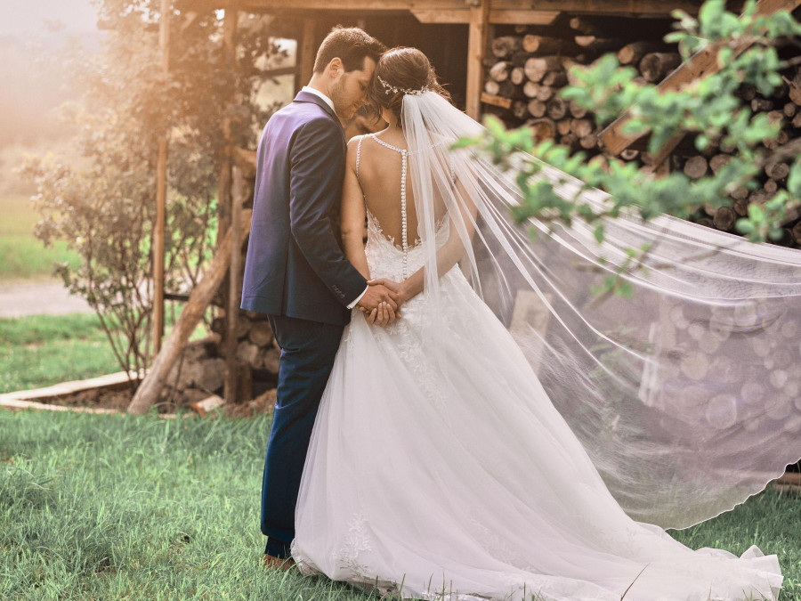 Main image for gallery Hochzeit im Alm-Restaurant Himmelreich Schorndorf