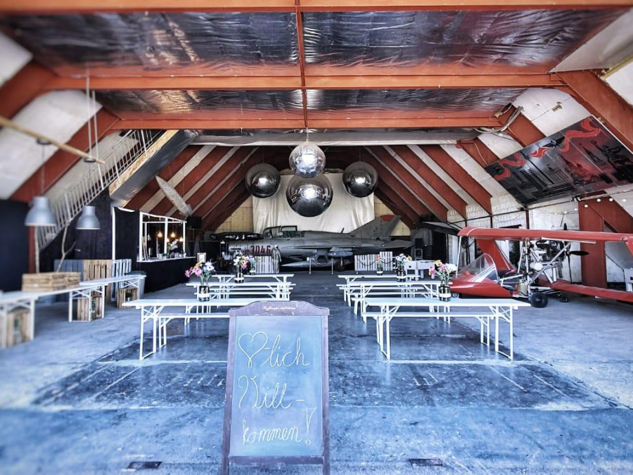 Main image for gallery Event Hangar Indoor