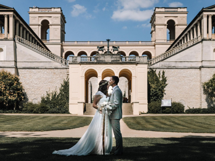 Main image for gallery Hochzeits-Styleshoot Schloss Belvedere; Fotografie: Mandy Straub; Video: LibreMedia Filmproduktion