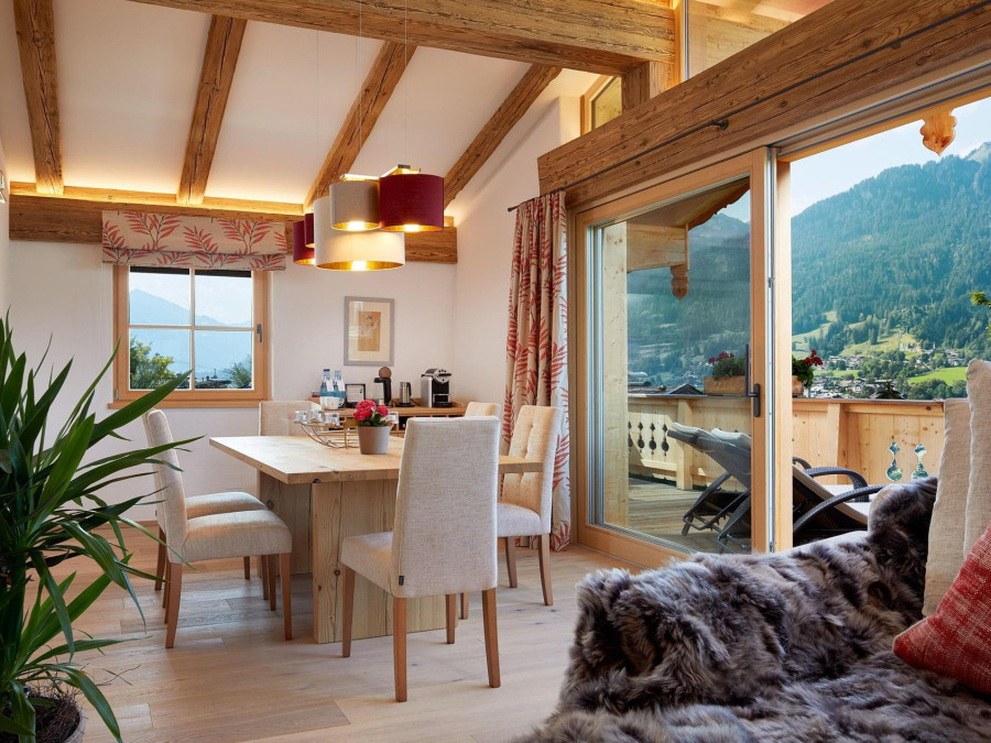 Main image for gallery Luxury Chalet