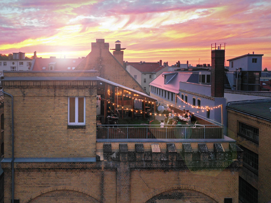 Main image for gallery Dachterrasse Studiogarten