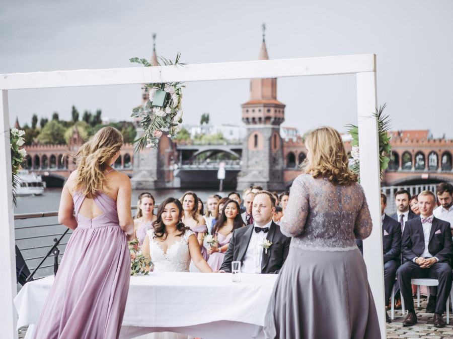 Main image for gallery Hochzeit im Spreespeicher Berlin
