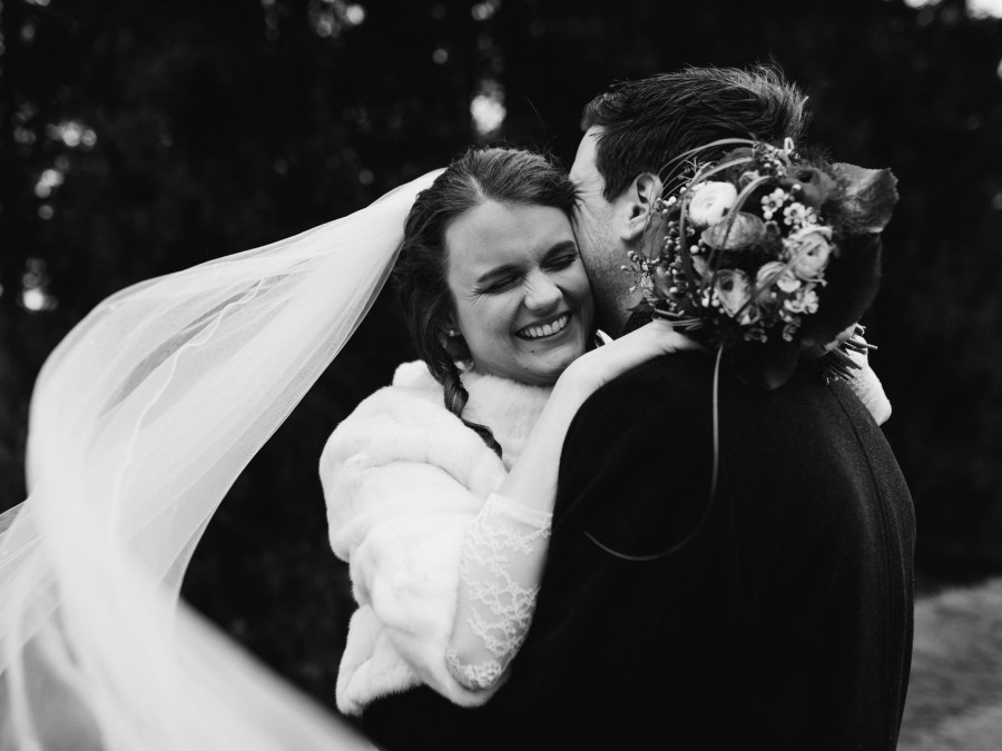Main image for gallery Hochzeit im Schnee