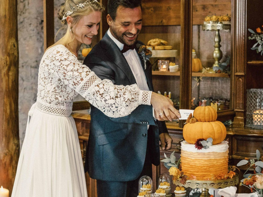 Main image for gallery Pumpkin Wedding