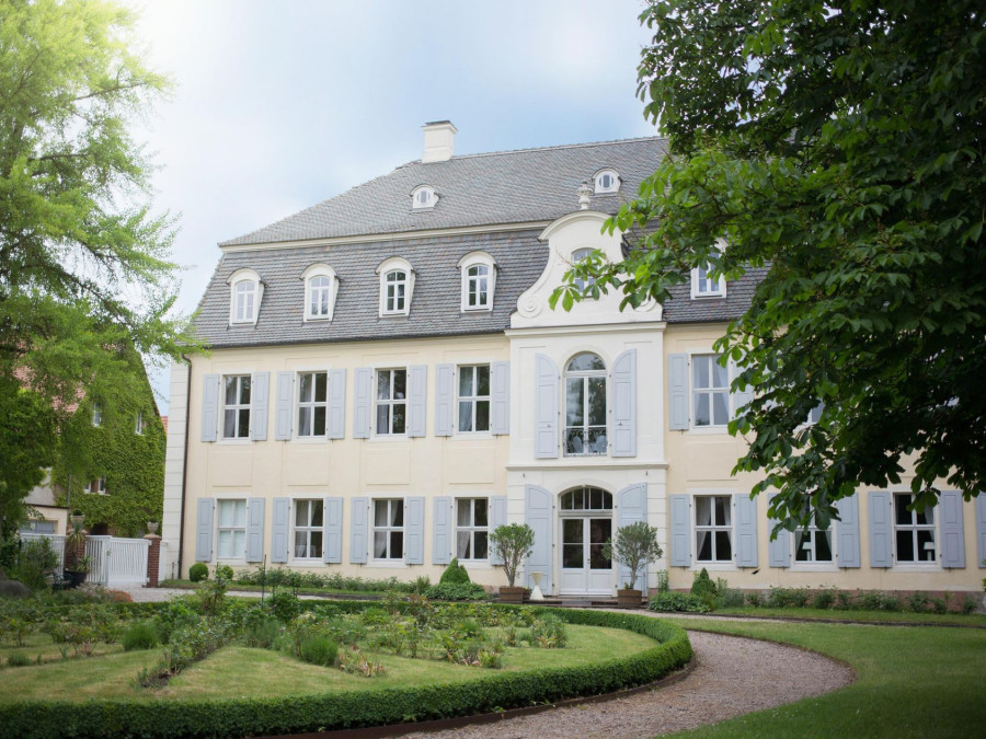 Main image for gallery Herrenhaus