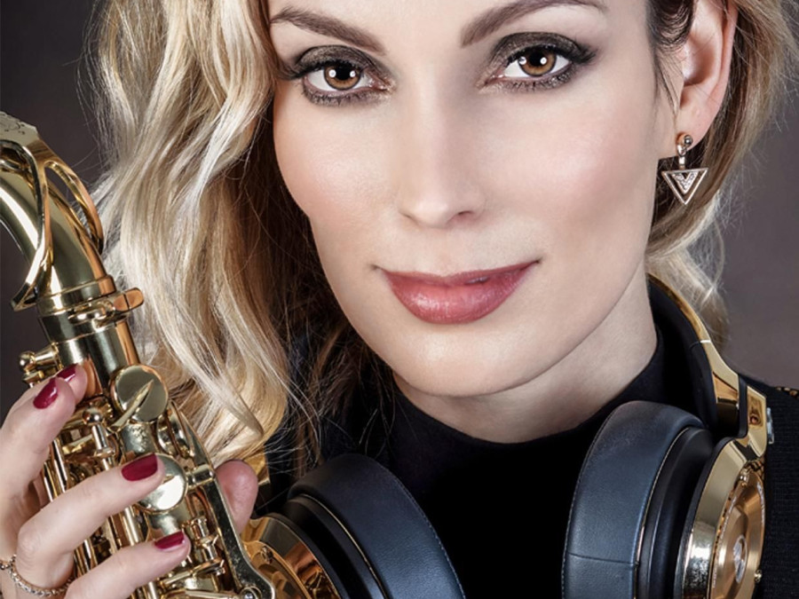 Main image for gallery Saxo-Djane