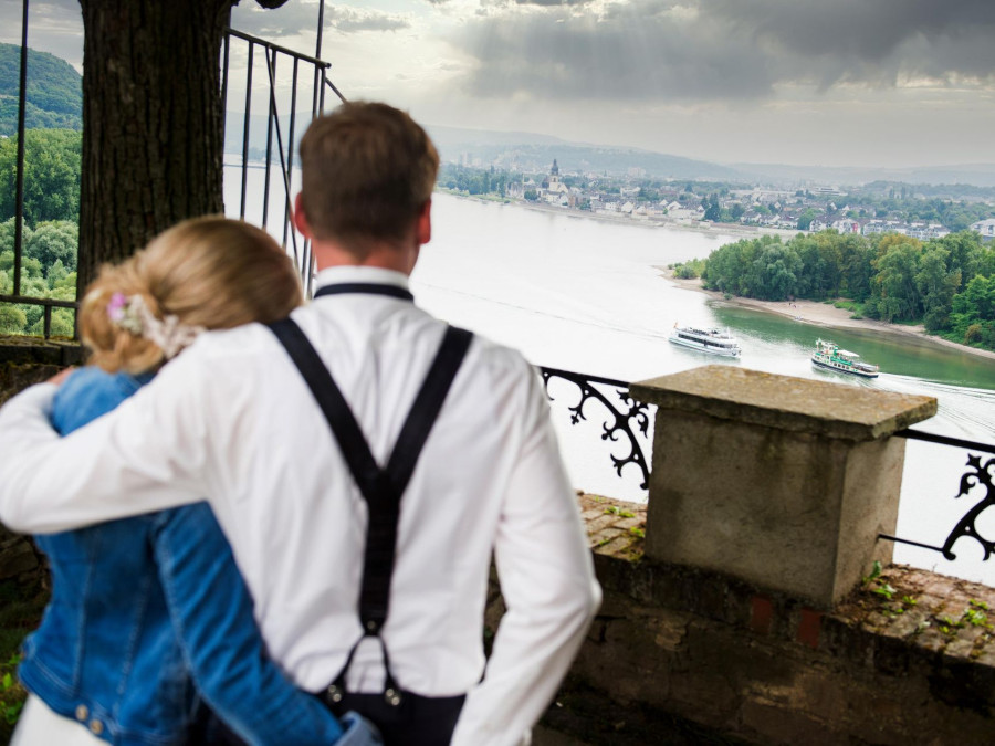 Main image for gallery Love on the Rhein