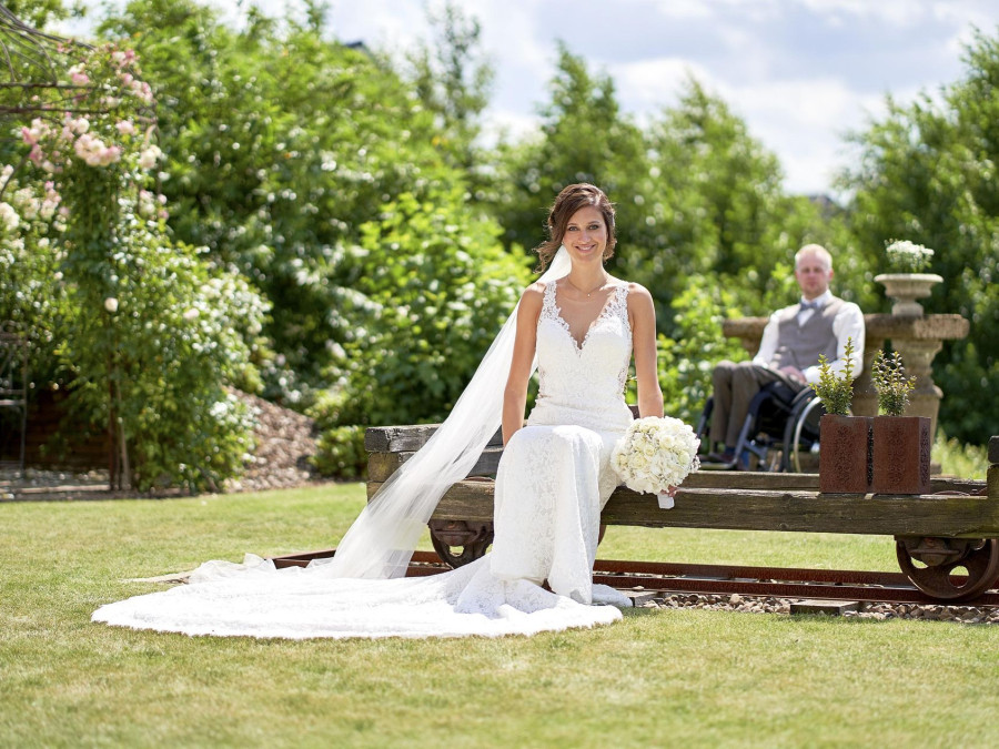 Main image for gallery Caro & Rouven