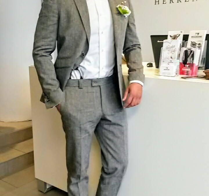 Main image for gallery Hochzeitsoutfits