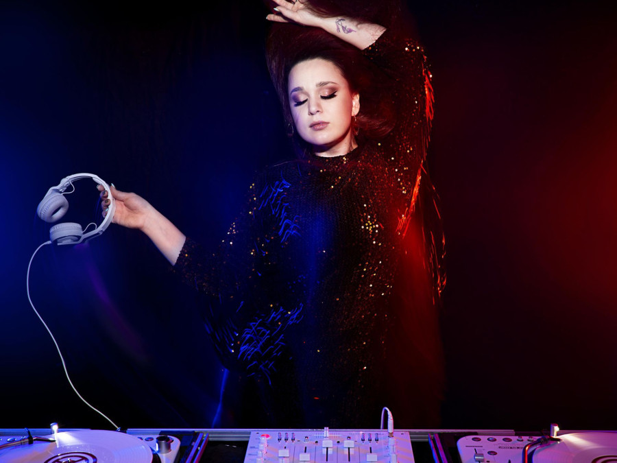 Main image for gallery DJane Katrin