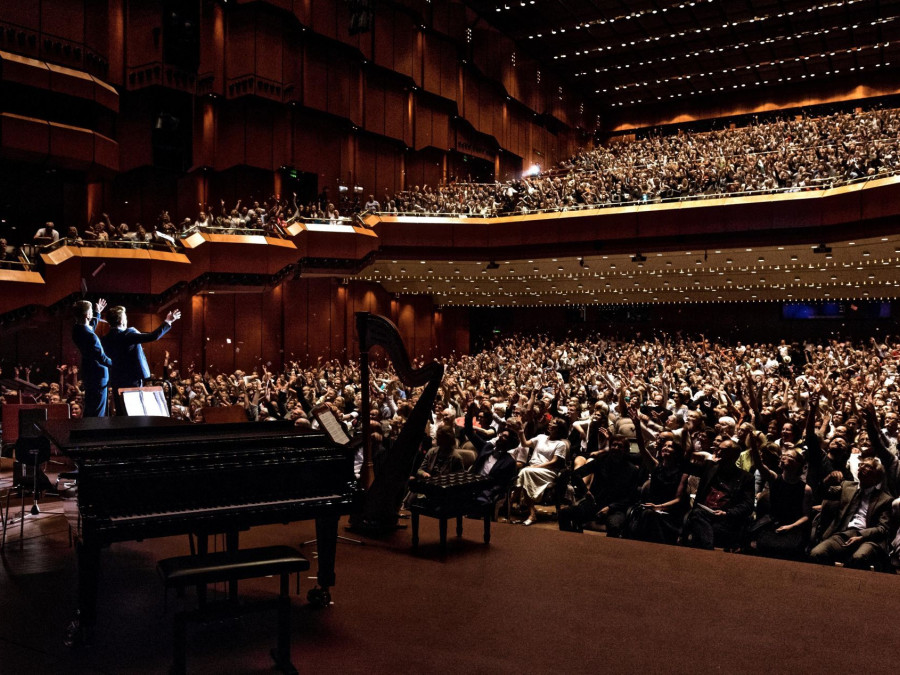 Main image for gallery Gala in der Alten Oper Frankfurt