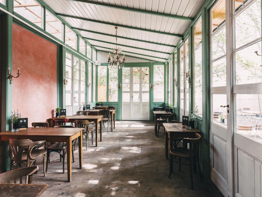 Main image for gallery Wintergarten