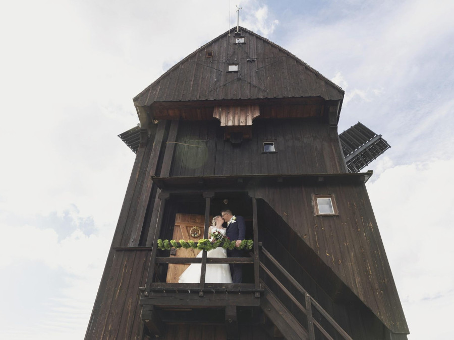 Main image for gallery Monique und Lars | Marzahner Mühle