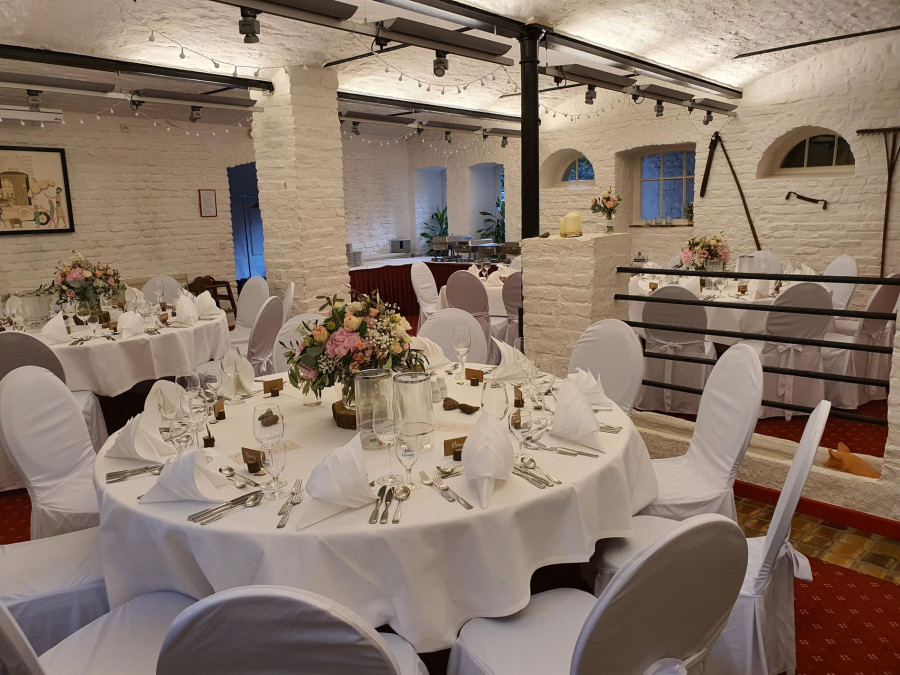 Main image for gallery Feiern in der Stallung