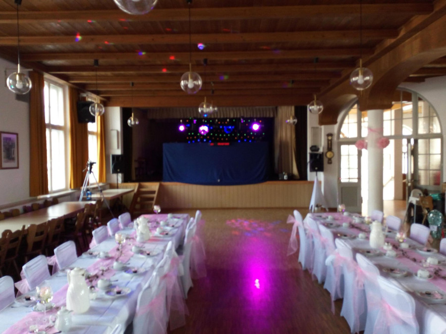Main image for gallery DJ Oli E