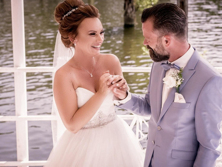 Main image for gallery Hochzeit Nina & Christian