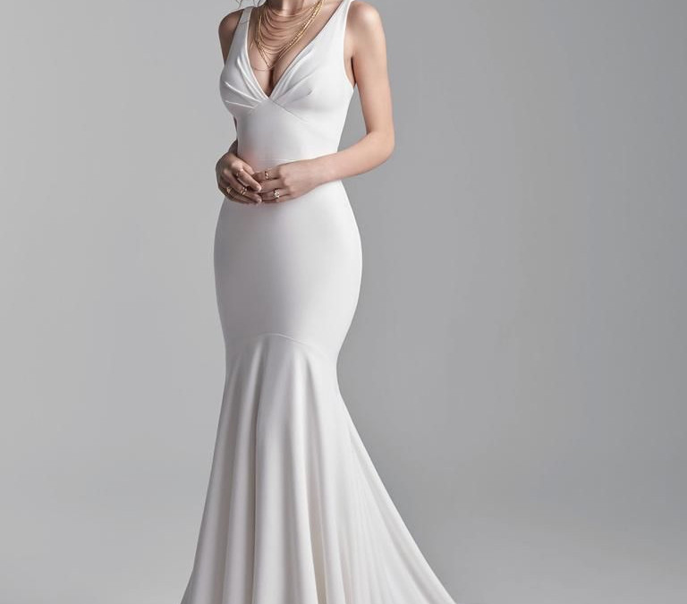 Main image for gallery Fit and flare Brautkleider