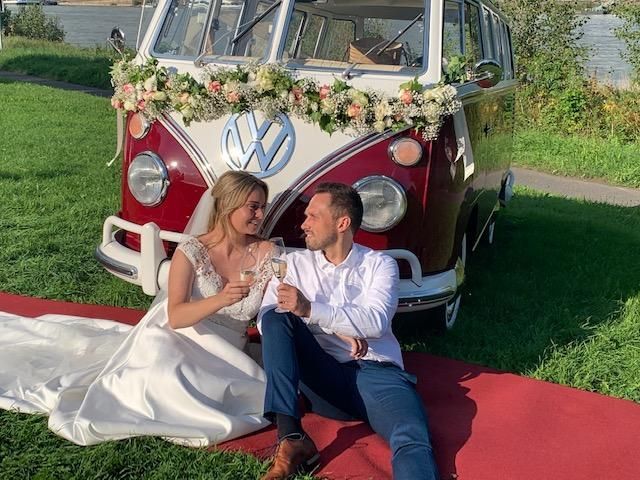Main image for gallery Vani & Dennis having a red-carpet moment