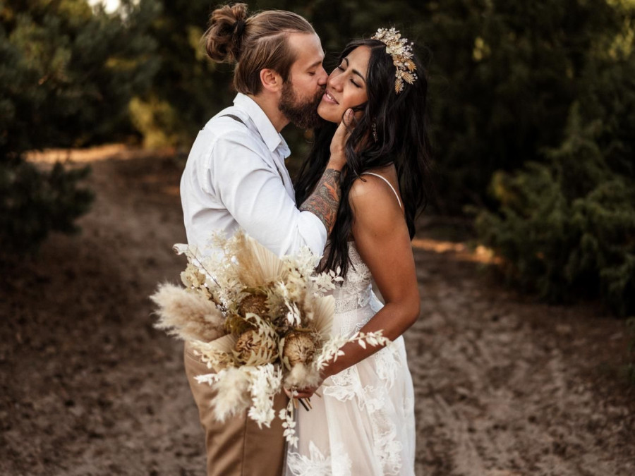 Main image for gallery Boho Fotoshooting mit Annahid & Thor