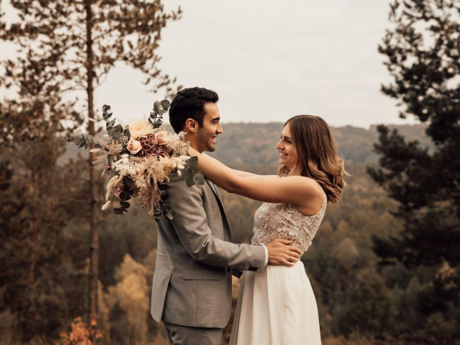 Main image for gallery After Wedding