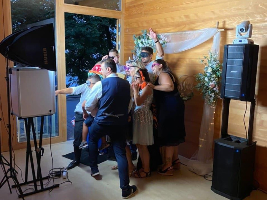 Main image for gallery Packages & Photo Booth