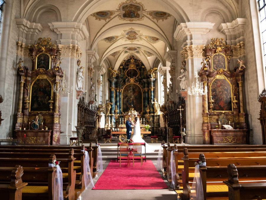 Main image for gallery Ihr Hochzeitsfotograf und Videograf für Ihre Hochzeit in Bad Homburg Deutschlandweit