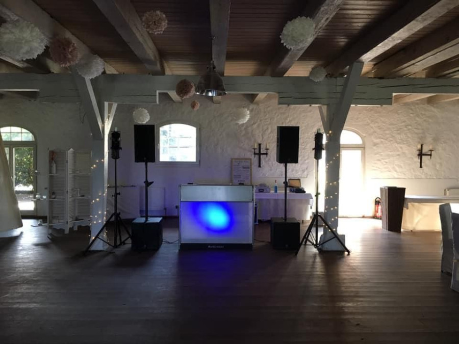Main image for gallery Beispiel - Aufbau Technik