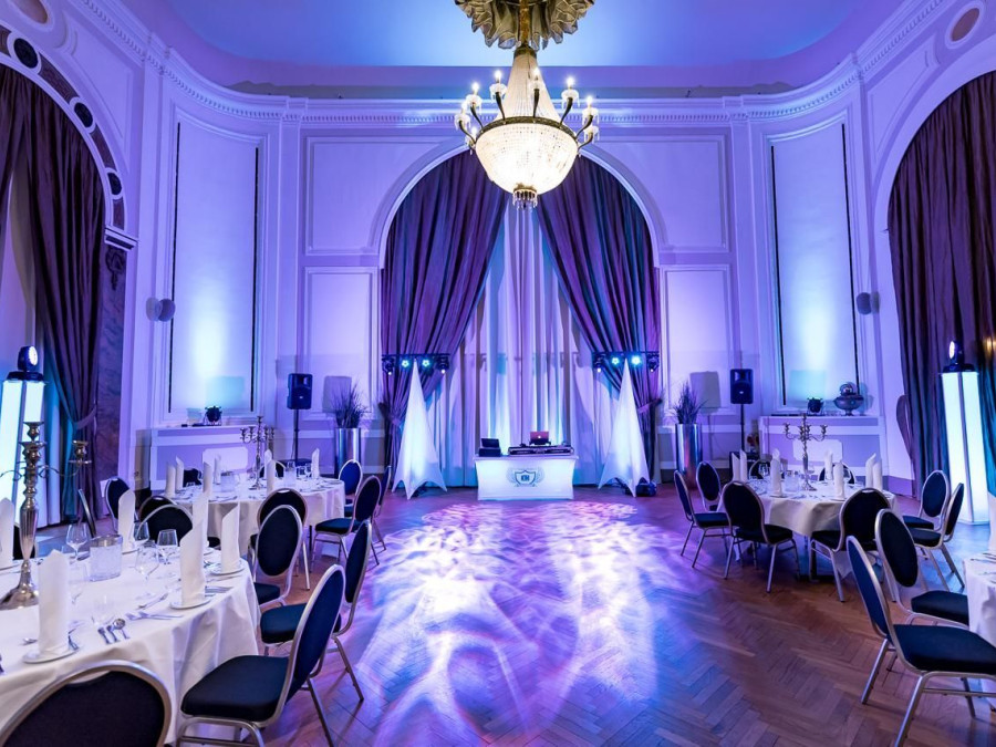 Main image for gallery Event Setup