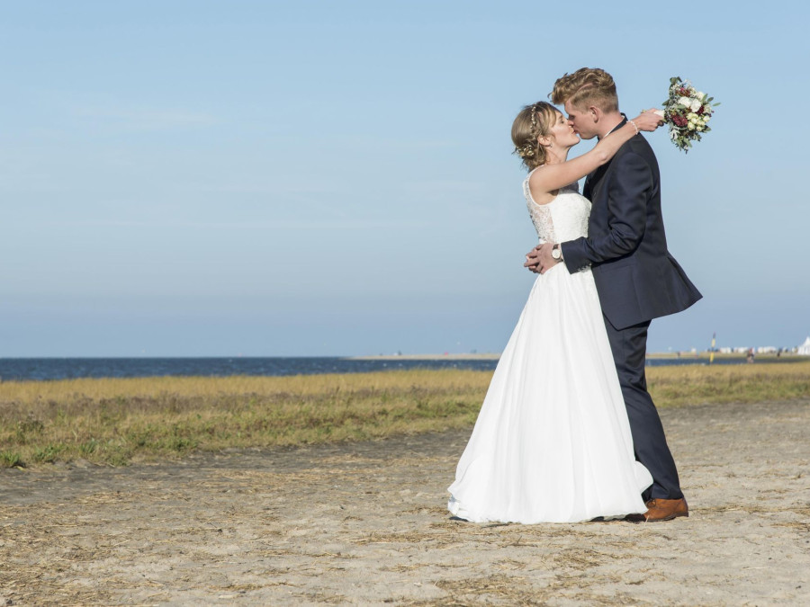 Main image for gallery Traumhochzeit Hooksiel