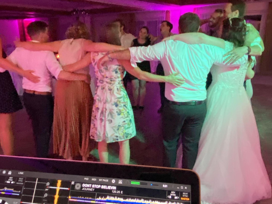 Main image for gallery Hochzeits DJ Ein DJ Thomas