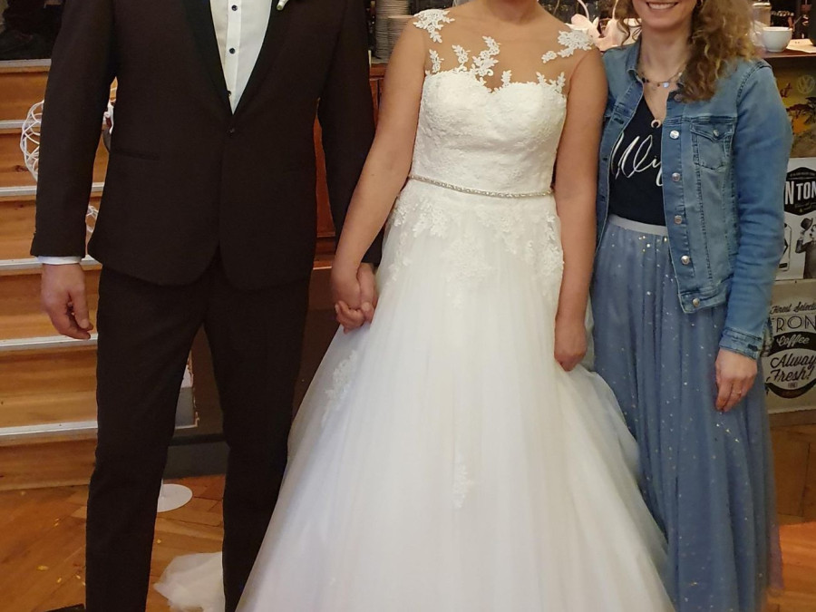 Main image for gallery Einige Impressionen meiner Hochzeitspaare in 2020, einem sehr außergewöhnlichem Jahr!