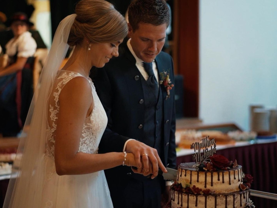 Main image for gallery Michaela+Matthias - Sulzberg im Allgäu