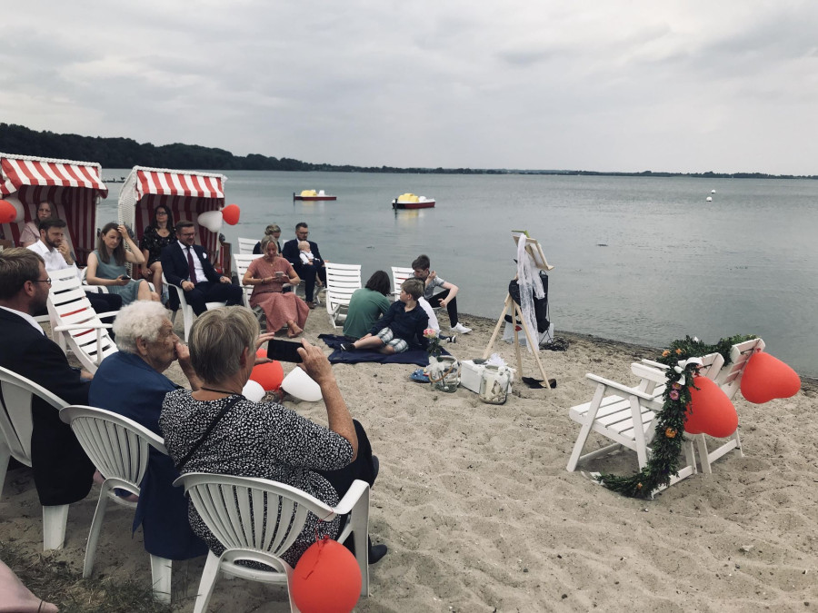 Main image for gallery Strandhochzeit