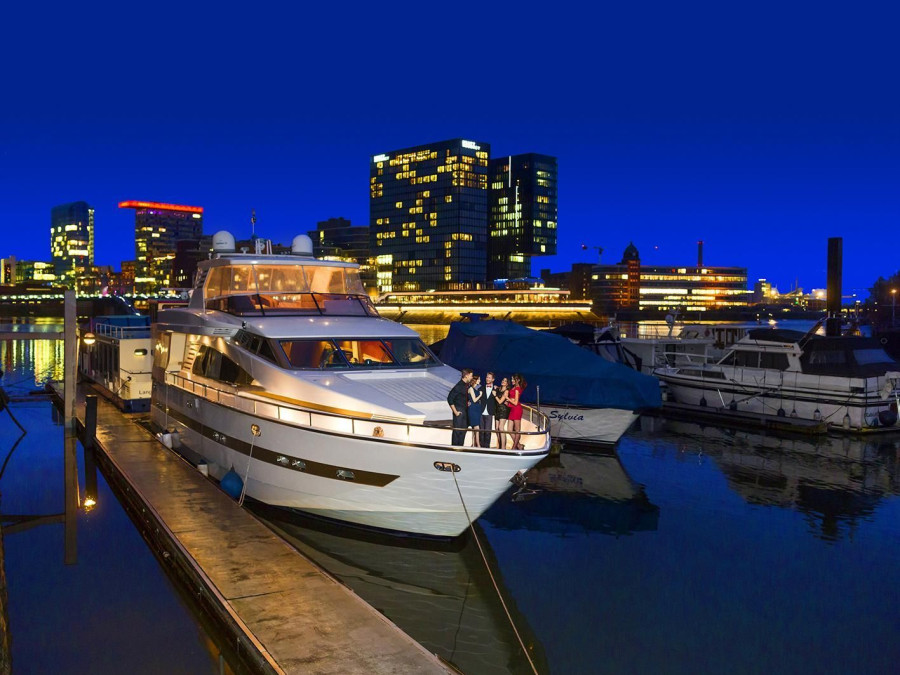 Main image for gallery THE EVENT YACHT