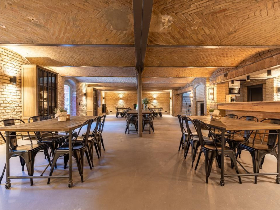 Main image for gallery Location
