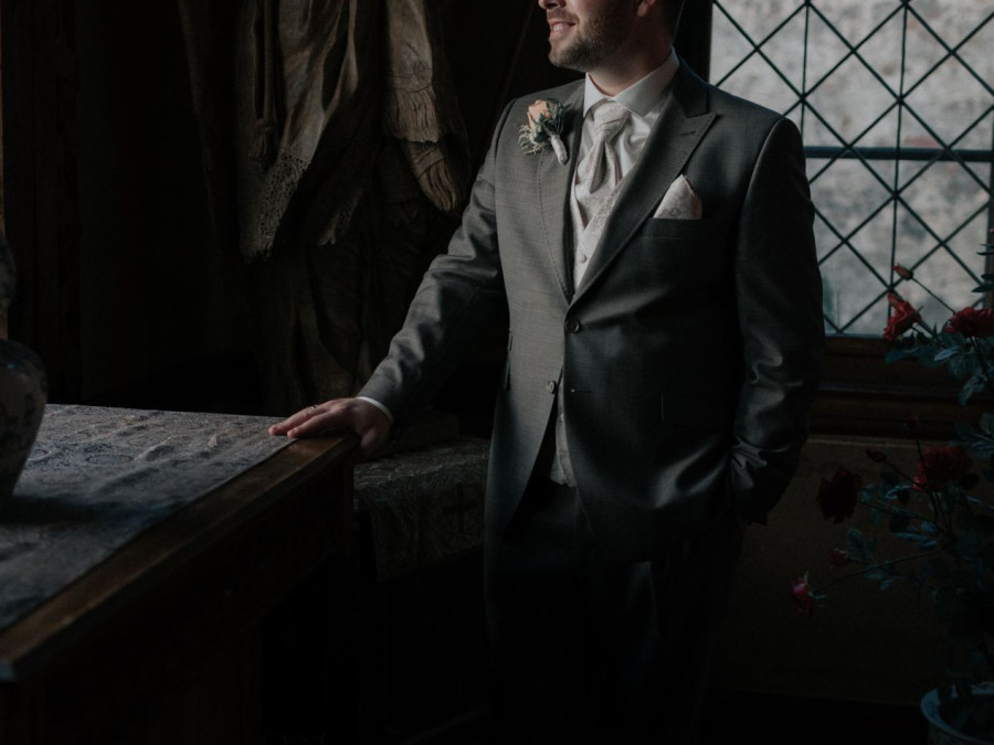 Main image for gallery Schlosshochzeit